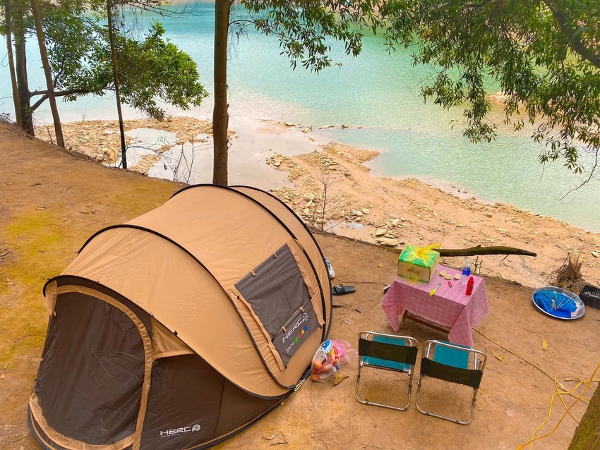 Bạn có thể dễ dàng thuê các đồ dùng cắm trại tại đây (Nguồn: Internet)