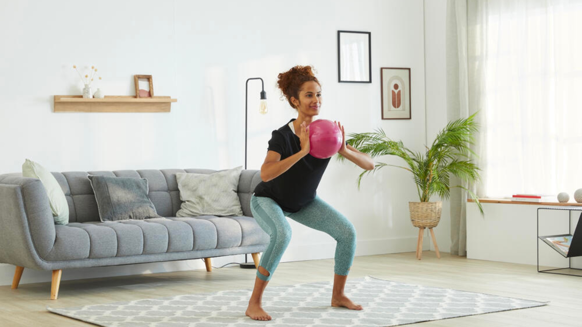 10+ Cách phối đồ tập gym nữ đẹp theo xu hướng mới nhất 2025