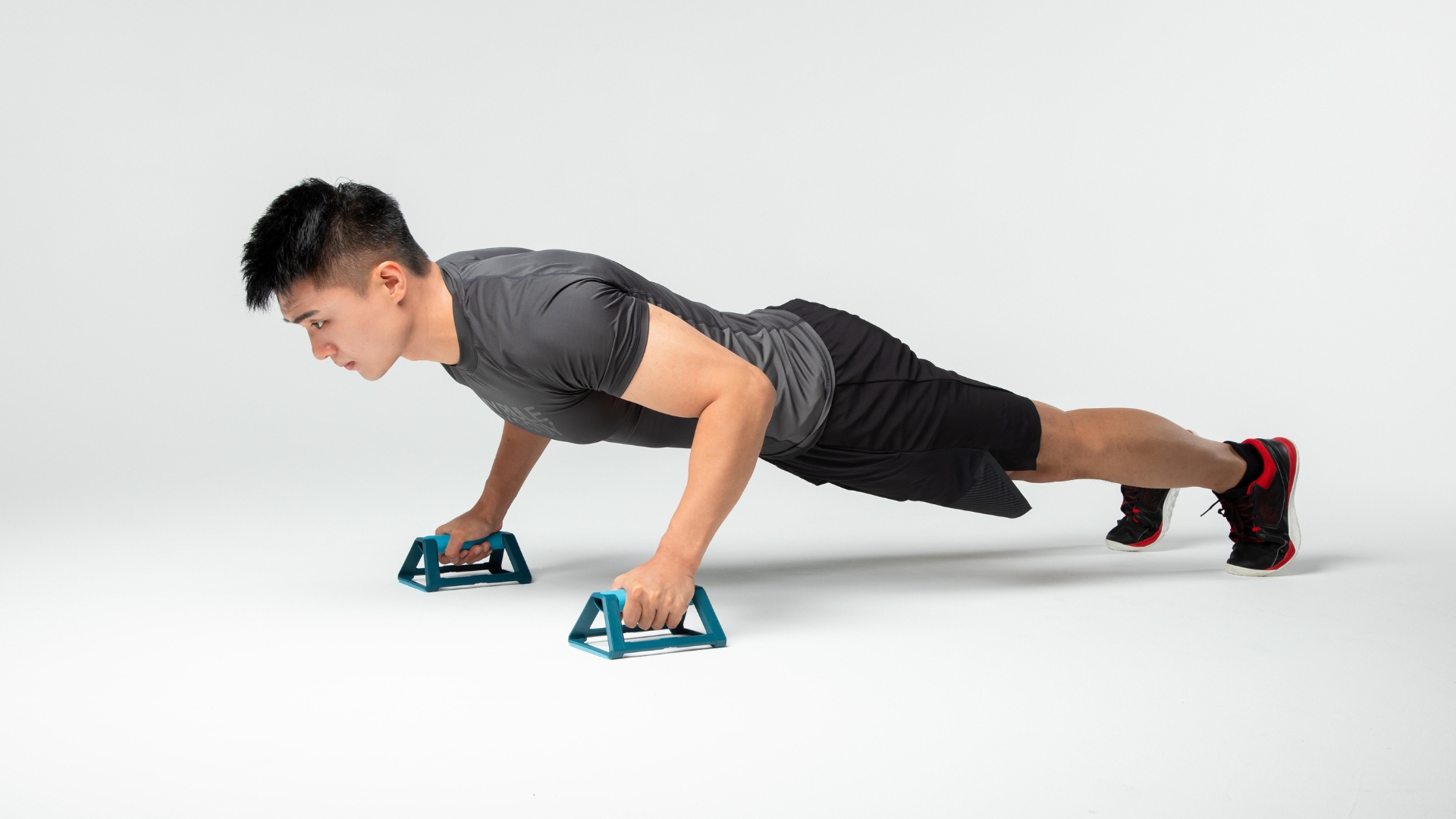 TOP 14 dụng cụ tập gym tại nhà cho nam đơn giản, hiệu quả