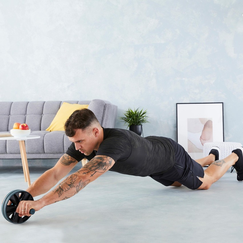 Bao cát điều chỉnh giúp người tập tăng sức nặng trong các bài rèn thể lực