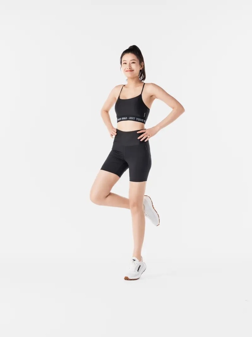 Decathlon cung cấp hàng loạt thiết kế tập gym nữ ấn tượng, chất lượng cao