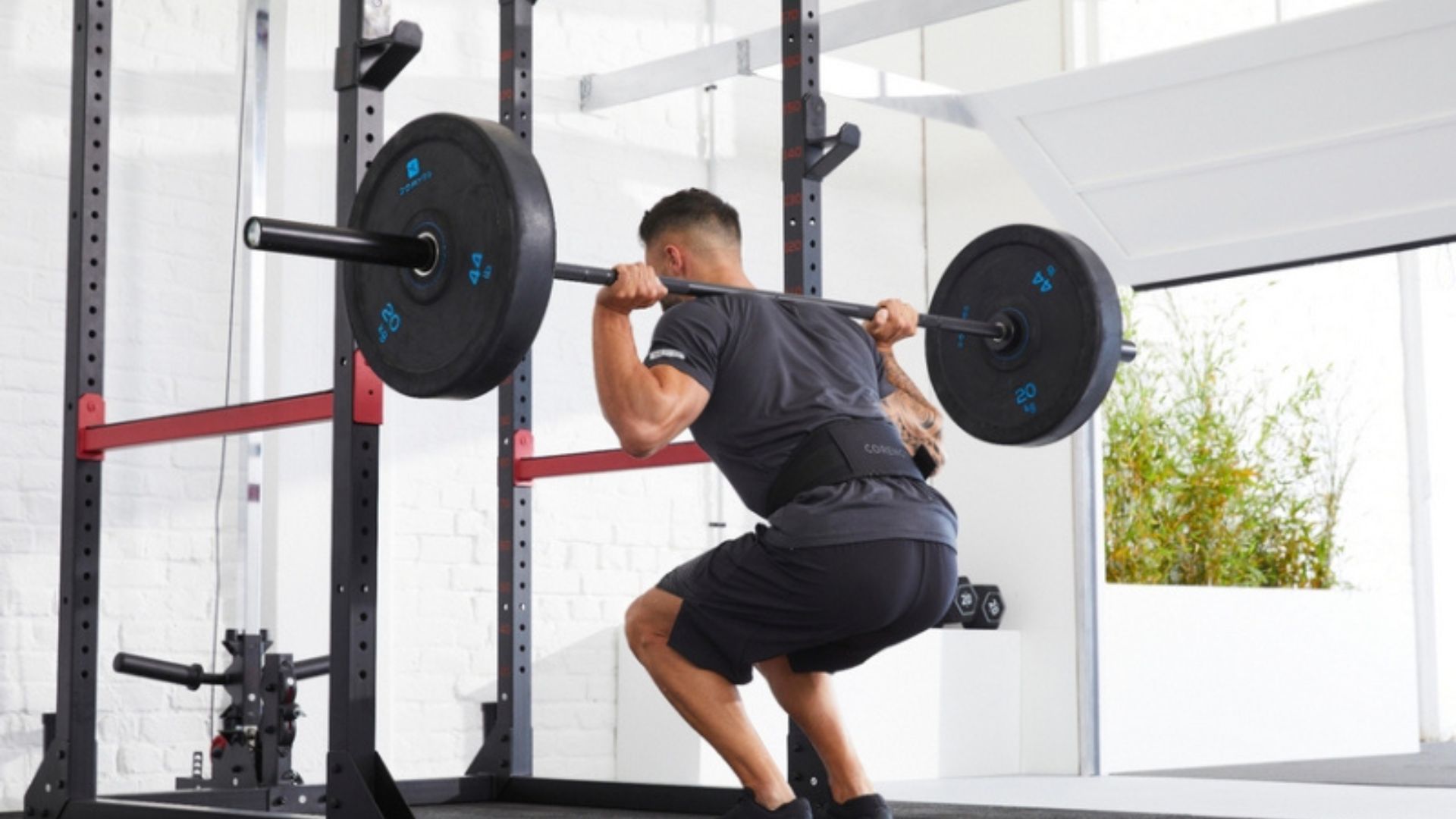 Tập gym bao nhiêu tiền 1 tháng? Khoản phí nào có thể phát sinh?