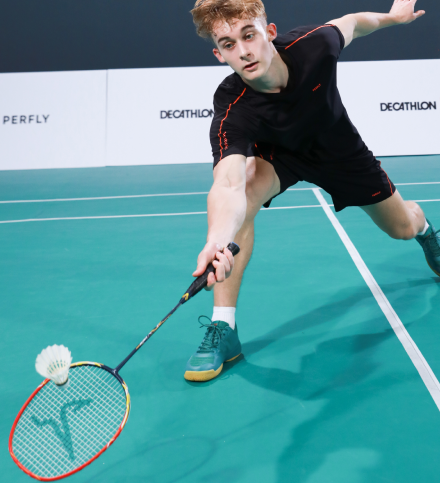 Thông số lbs trên vợt cầu lông