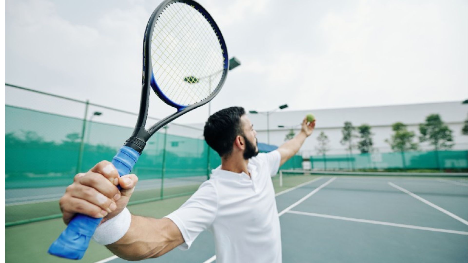 Đánh Tennis Bao Nhiêu Tiền? Bảng Tổng Hợp Tất Cả Chi Phí