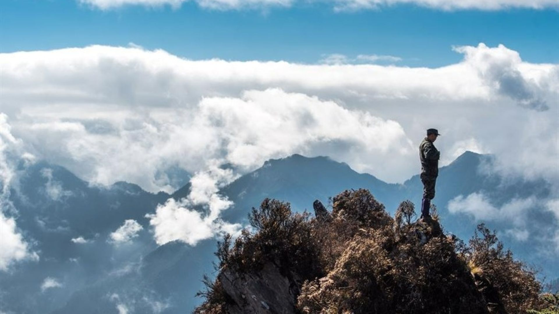 Tổng hợp 5 độ khó các đỉnh núi Việt Nam | DỄ đến KHÓ