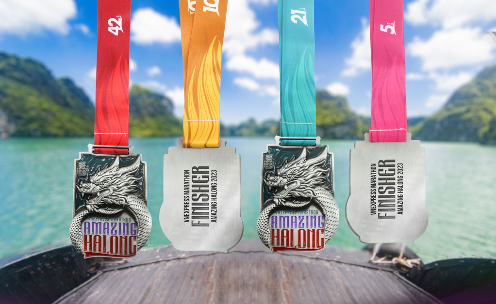 Hình ảnh huy chương cực lạ mắt dành cho Finisher các cự ly tại VnExpress Marathon Amazing Halong 2023 (nguồn: internet)