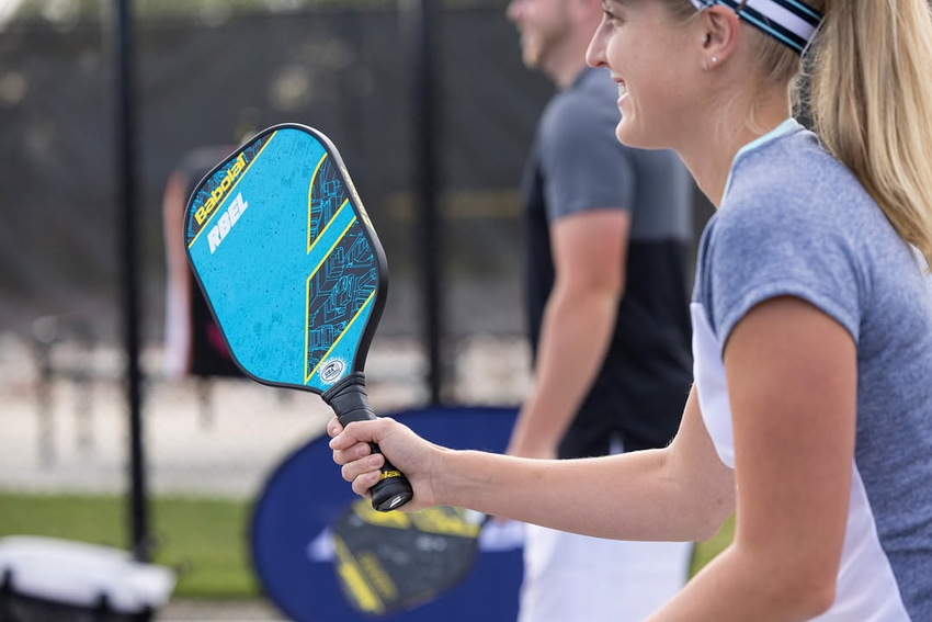 Vợt pickleball Babolat RBEL là vợt pickleball tốt nhất hiện nay