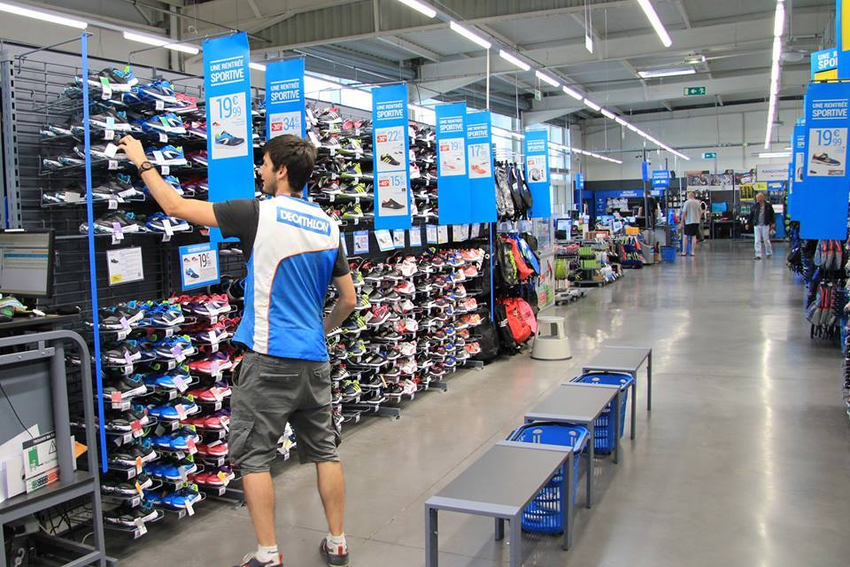 Mua xe đạp và phụ kiện chính hãng tại cửa hàng uy tín