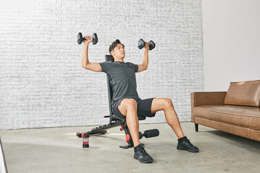 Cửa hàng của Decathlon cung cấp đầy đủ trang thiết bị tập kháng lực chuyên dụng, giúp bạn dễ dàng tập tại nhà mà không cần đến phòng gym