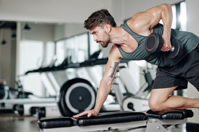 Bài tập Dumbbell Single-arm Row với tạ đơn