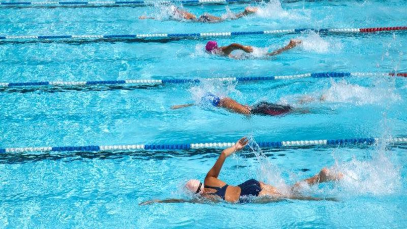 Review hồ bơi Yết Kiêu: Giờ mở cửa và thông tin chi tiết