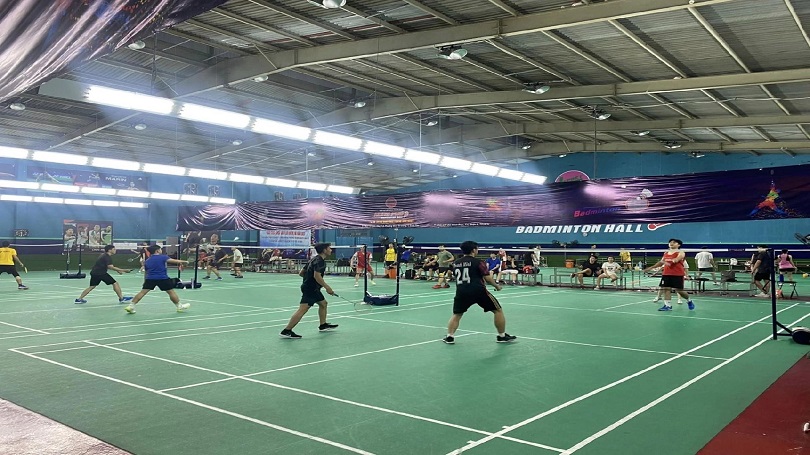 Sân cầu lông Hưng Phú quận 8: Điểm đến siêu “hot” của giới lông thủ Sài Thành