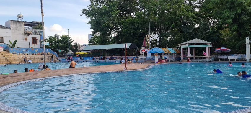 Hồ bơi Nhà Thiếu nhi Thủ Đức