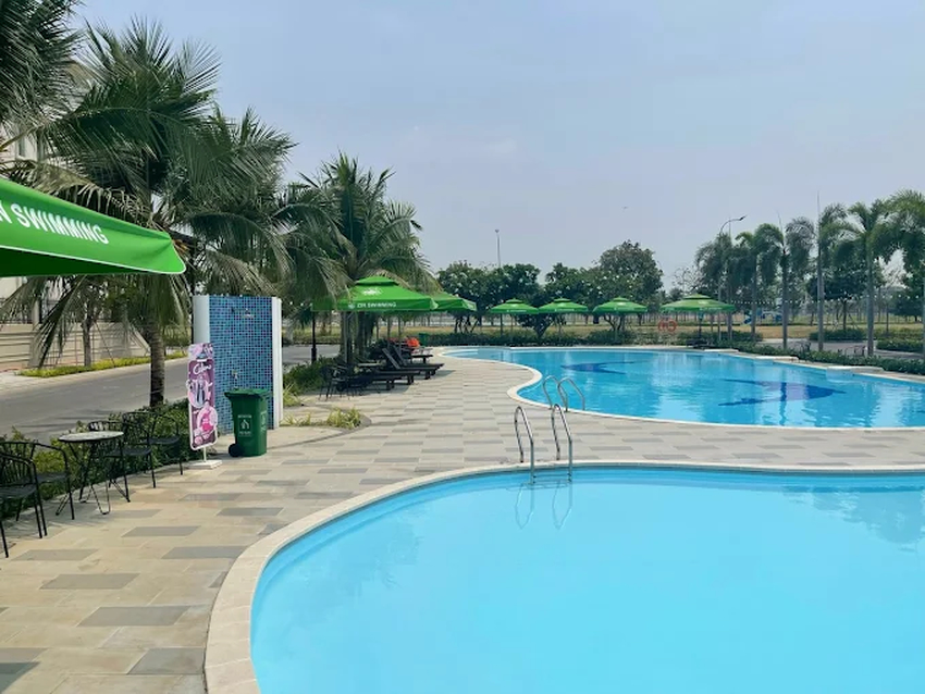Hồ bơi Zin Swimming Vạn Phúc