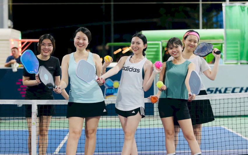 Chi phí chơi Pickleball là bao nhiêu? Gồm những gì?