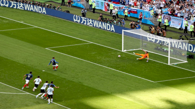 Đá luân lưu là gì? Luật đá luân lưu trong bóng đá bạn nên biết