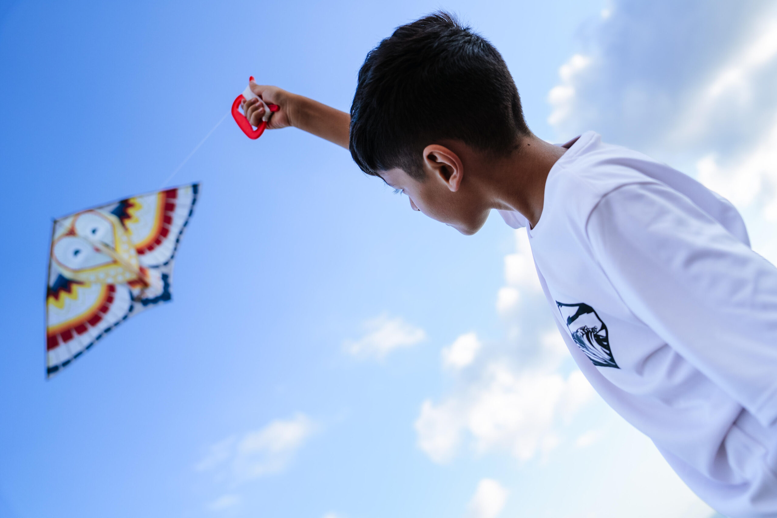 Hướng dẫn cách thả diều bay cao: Đơn giản, dễ thực hiện