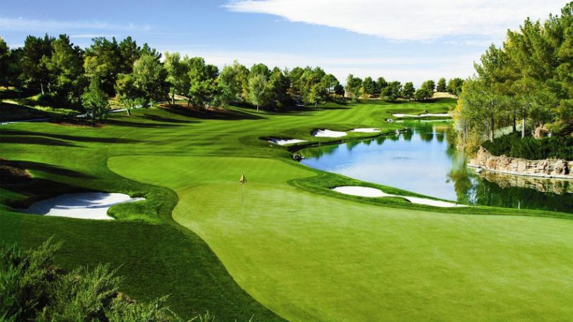 Top 10 sân golf Hà Nội đẹp, đẳng cấp, dịch vụ tốt dành cho golfer