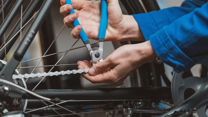 Hướng dẫn tăng xích xe đạp tại nhà đúng kỹ thuật, không cần thợ