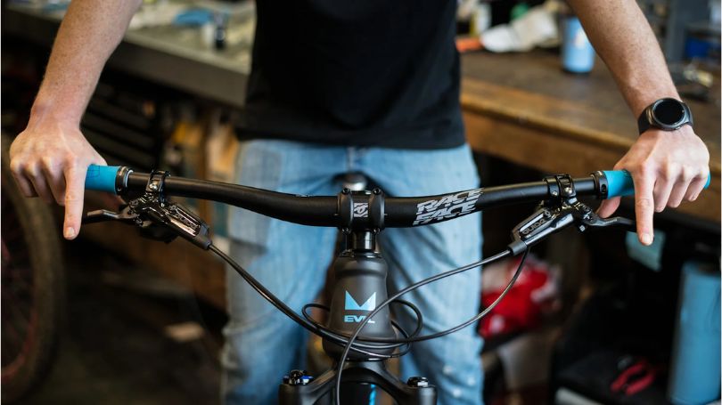 4 Loại ghi đông xe đạp hiện nay và cách chọn mua chuẩn