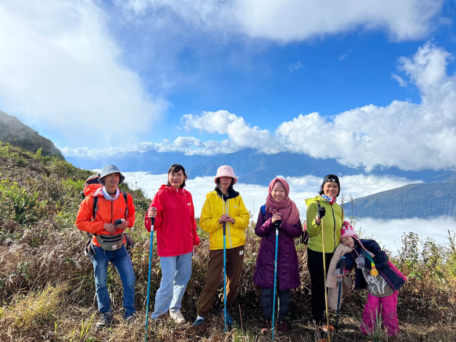 Hãy luôn thuê người hướng dẫn khi đi trekking Lảo Thẩn