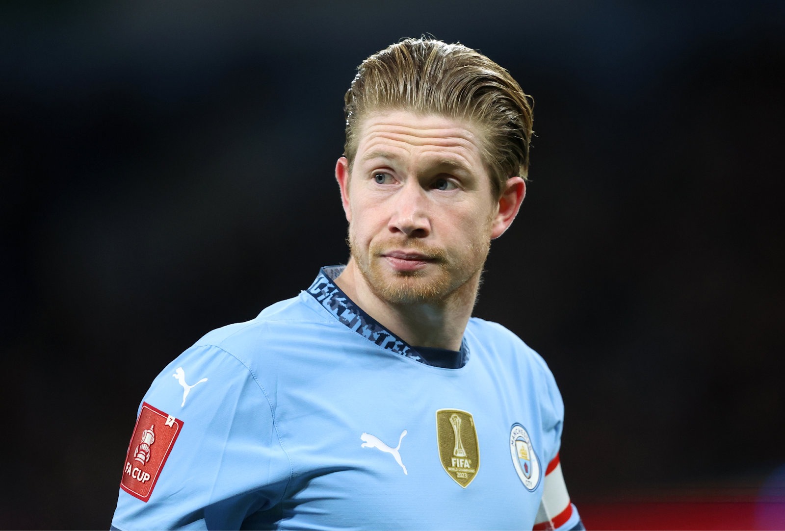 Kevin De Bruyne nổi bật với mái tóc vàng kim - Nguồn: Internet