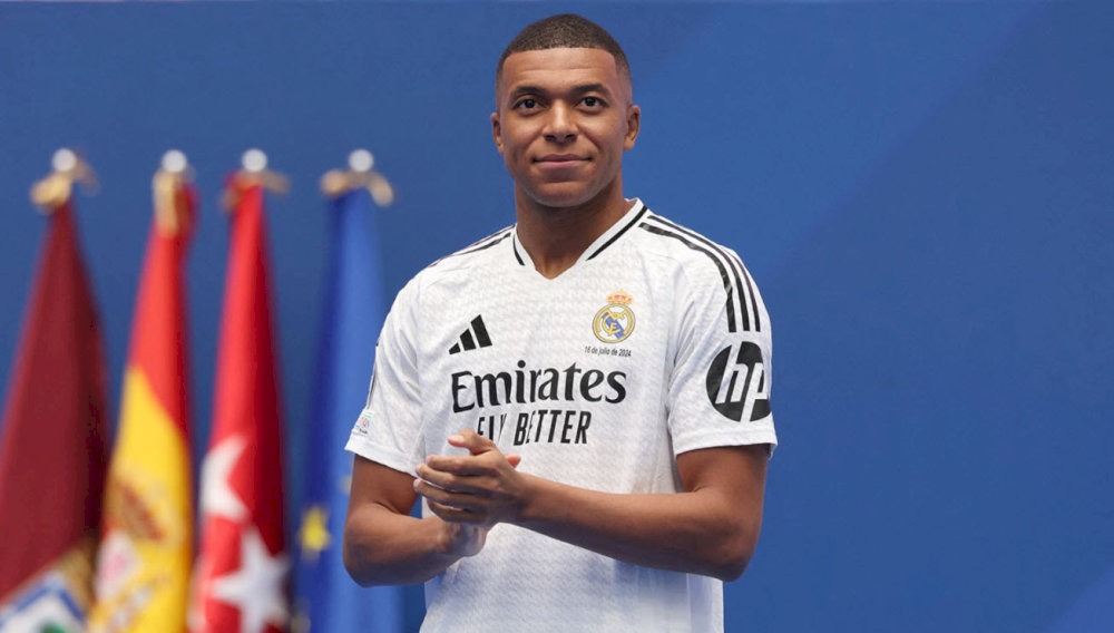 Kylian Mbappé nổi tiếng với hợp đồng thương lượng cao bậc nhất thế giới