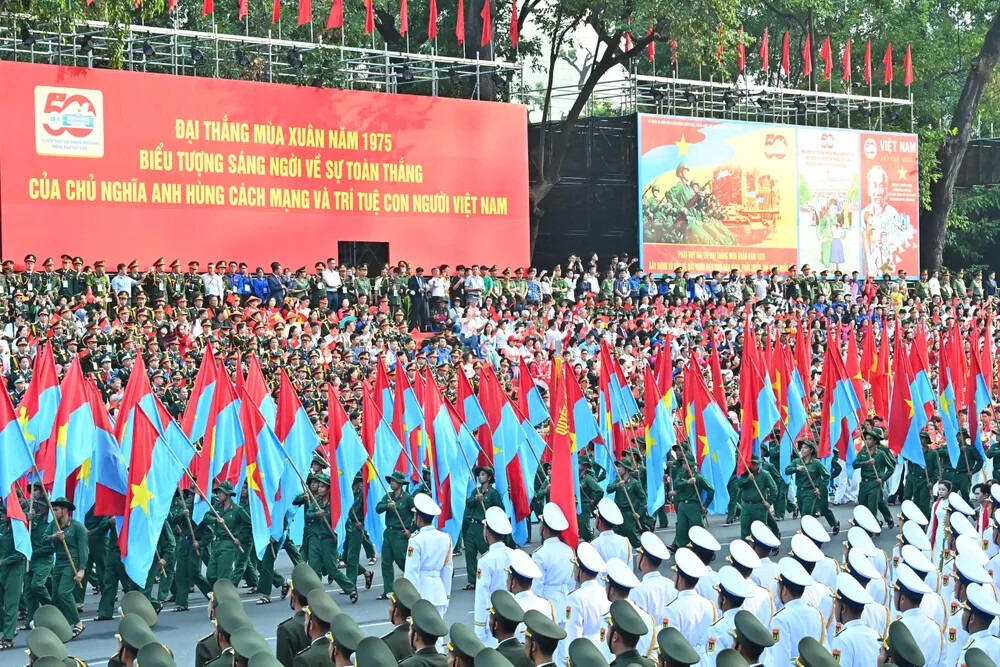 Diễu binh kỷ niệm 50 năm Giải phóng miền Nam, thống nhất đất nước