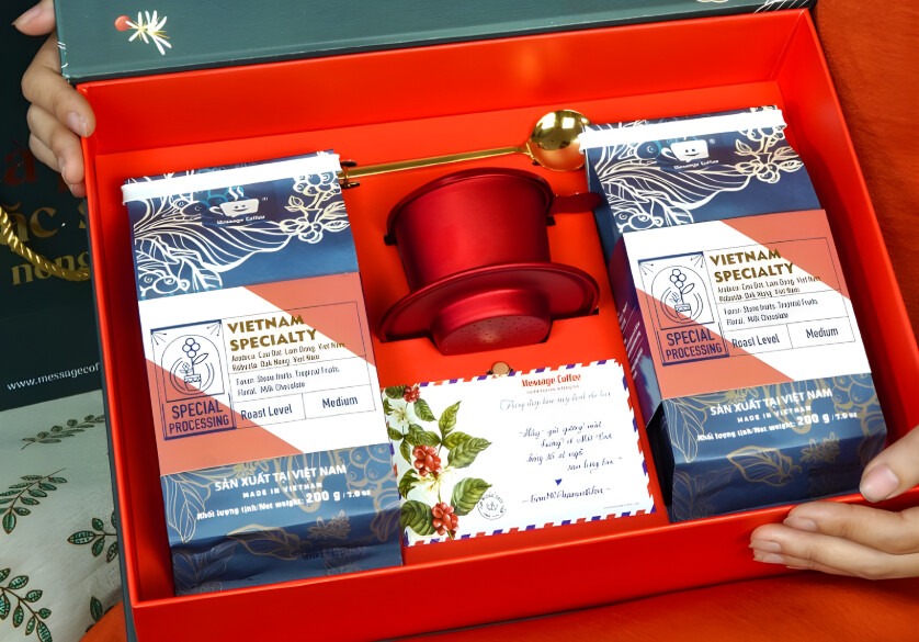 Bộ quà tặng cà phê đặc sản và phin pha cà phê