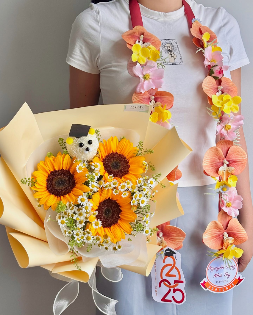 TOP 40++ quà tặng tốt nghiệp đại học, cấp 3 cho nam nữ độc đáo