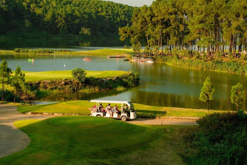 Điểm cắm trại hồ Đồng Chương.