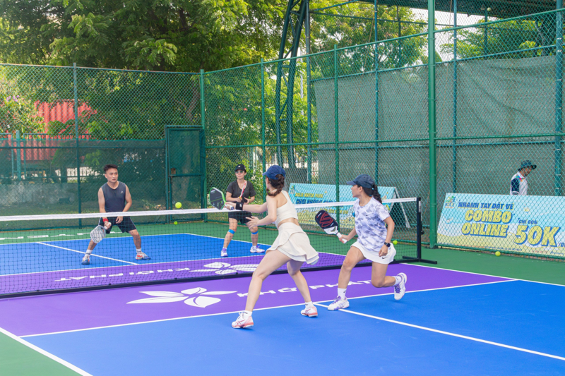TOP 20++ màu sân Pickleball đẹp và ấn tượng nhất 2025