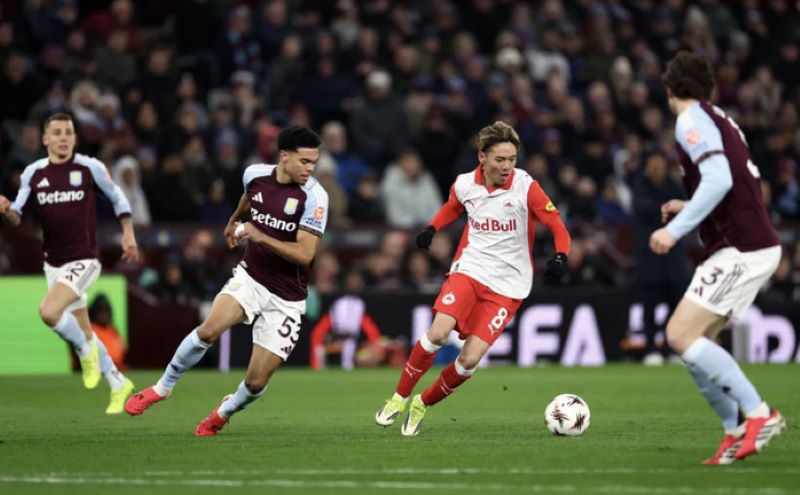 Aston Villa đang đứng vị trí thứ 3 trên BXH Giải bóng đá Ngoại hạng Anh - Nguồn: Internet