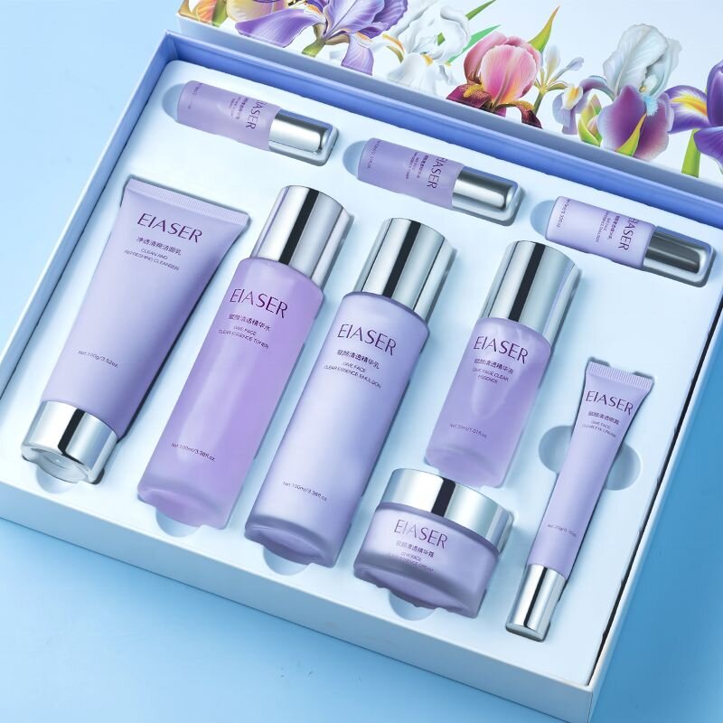 Set kem dưỡng giúp da phái đẹp luôn tươi sáng và rạng ngời - Nguồn: Internet