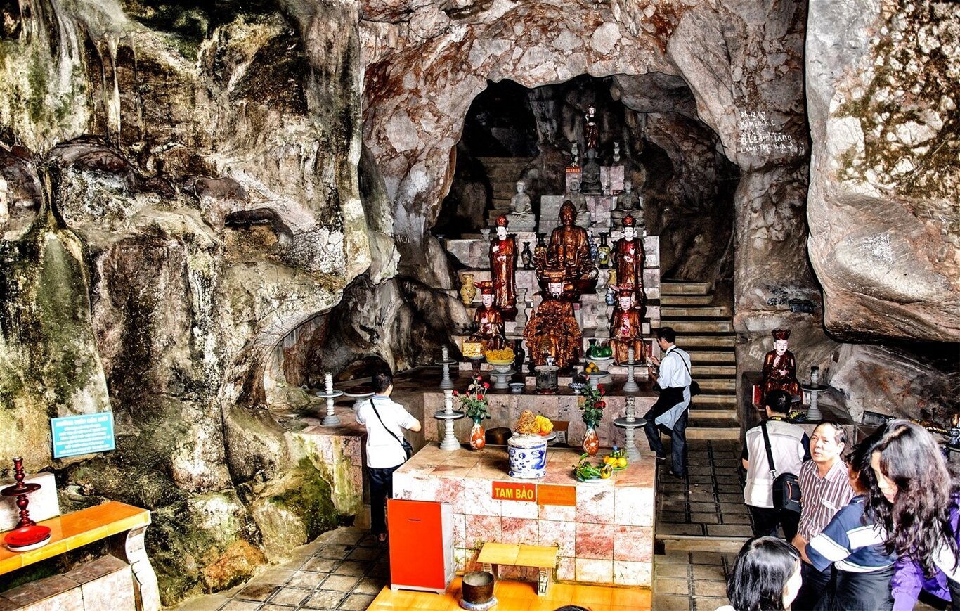 Động Tuyết Sơn (nguồn: Internet)