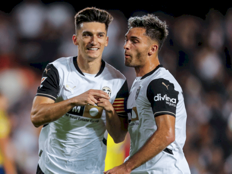 Nhận định tỷ số Sevilla vs Valencia vào lúc 03:00 ngày 22/03/2026